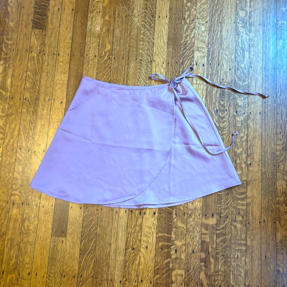 Pink satin mini skirt